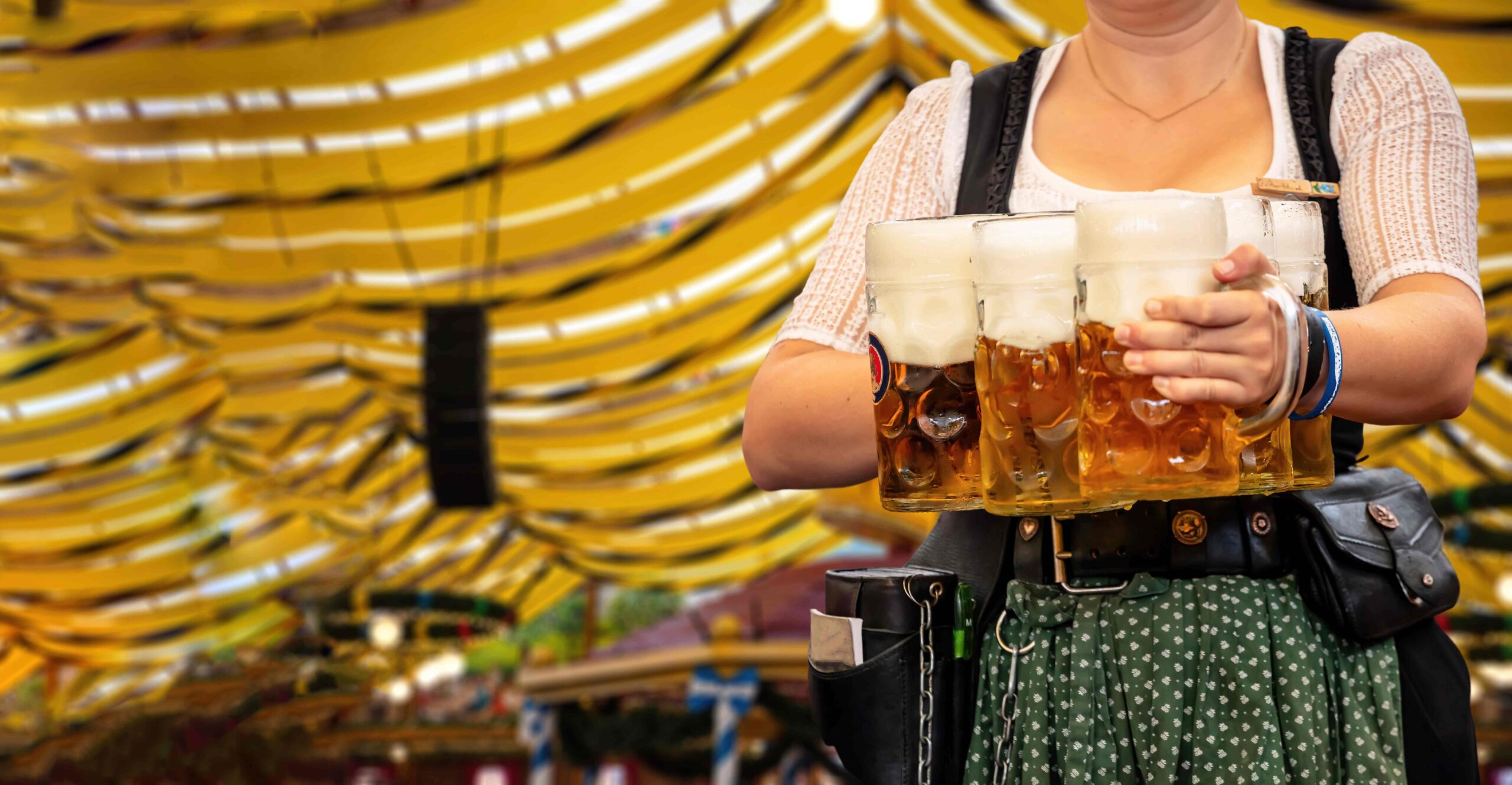 Celebra el Oktoberfest en Mayan Monkey