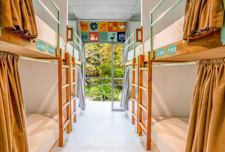 Dormitorio femenil de 8 camas — foto 1