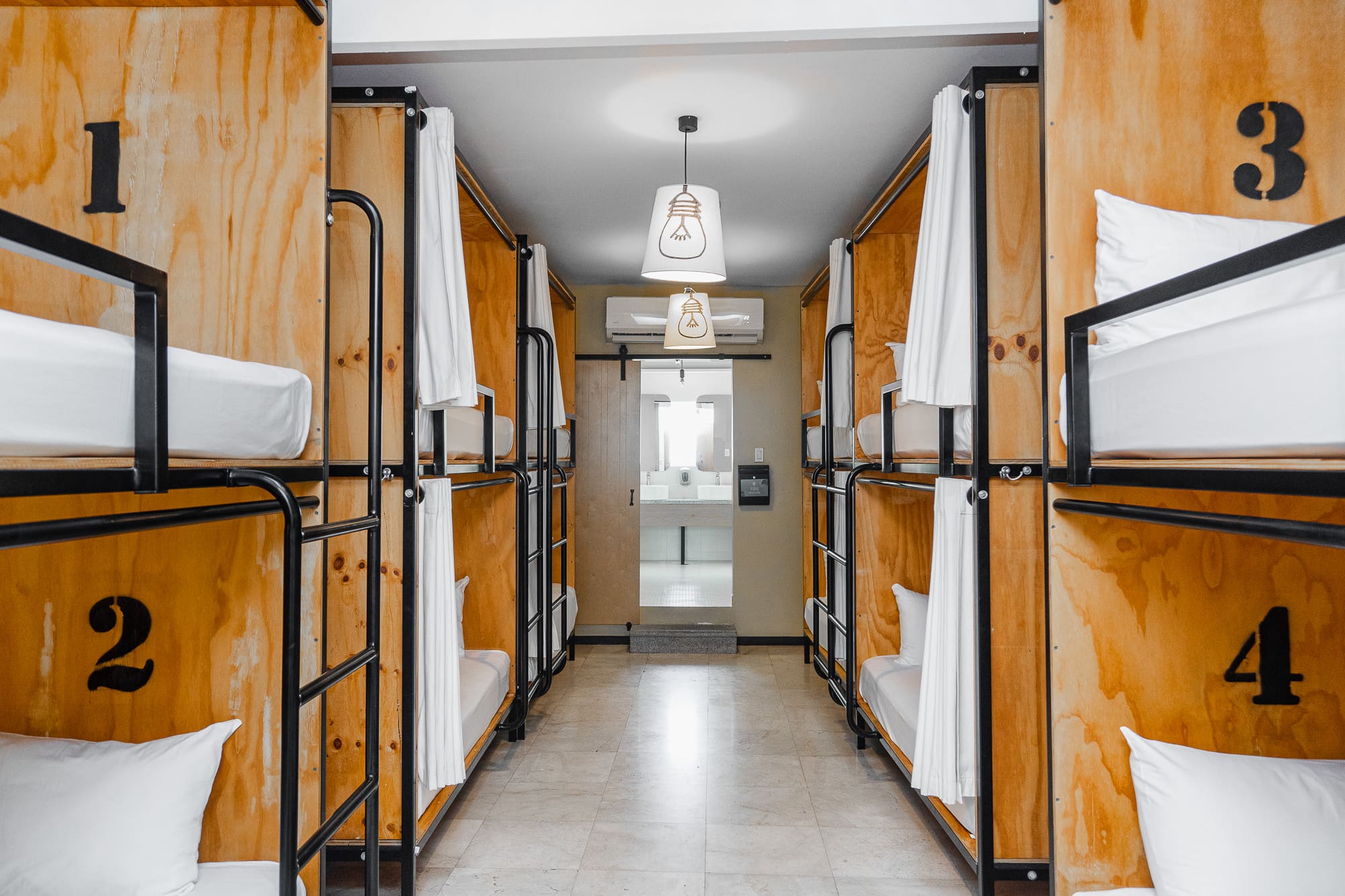 Dormitorio mixto de 6 camas — foto 4