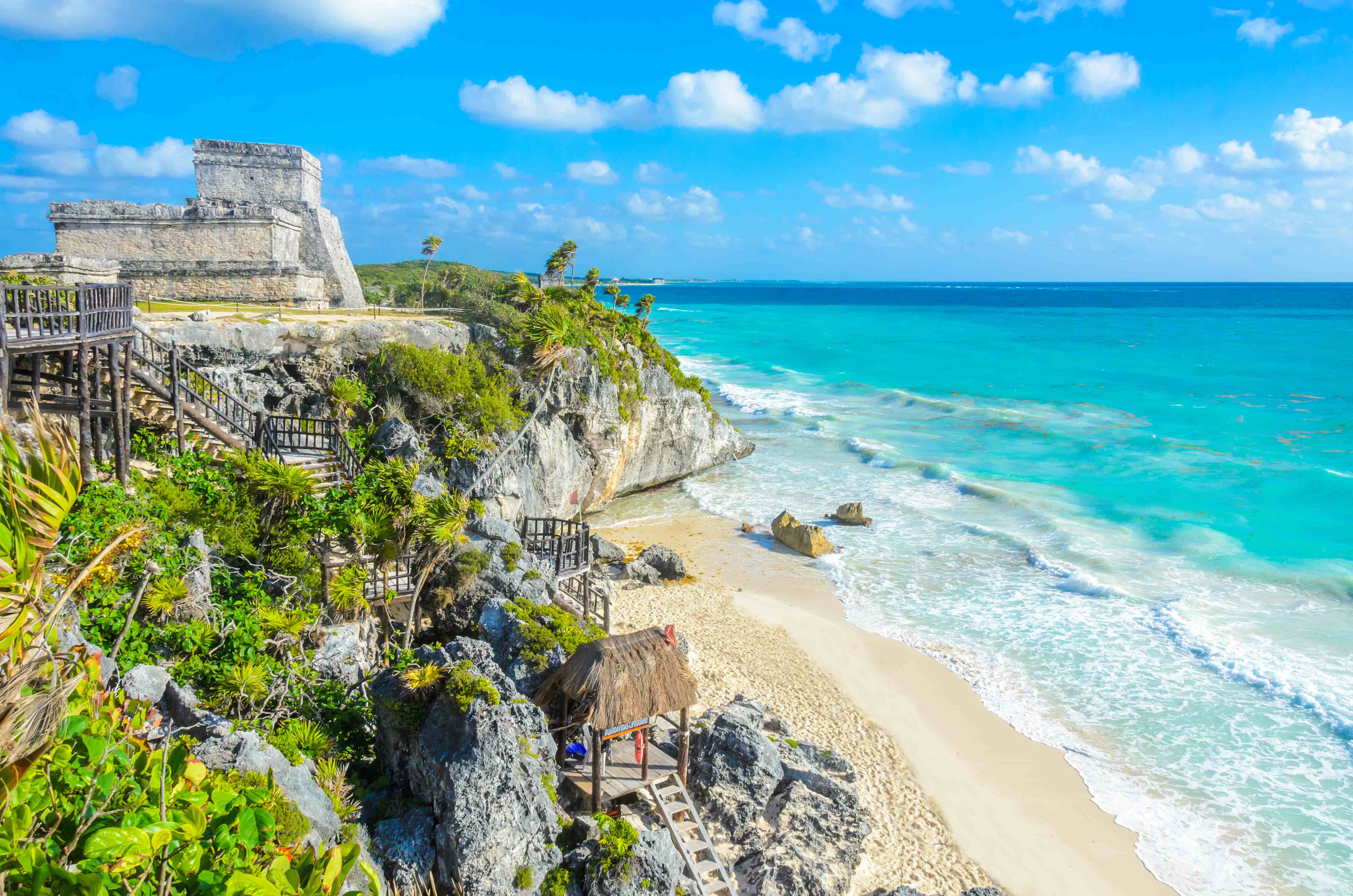 Archeological Tulum - Ruins Mayan - Tulum - Mayanmonkey - Tulum