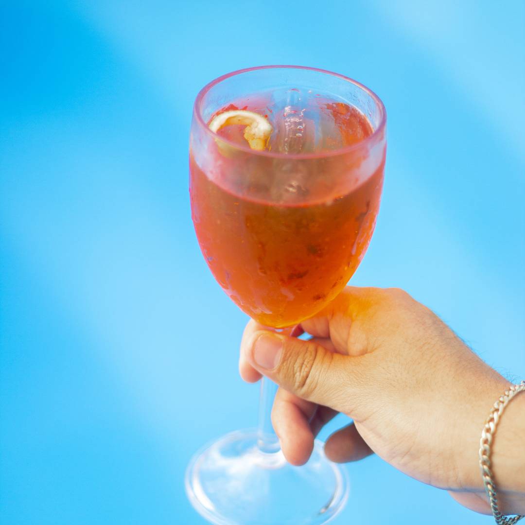 HAPPY HOUR